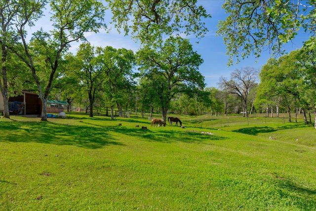 5680 Ashwood Ln, Marysville, CA 95901