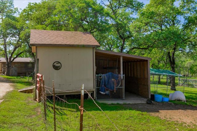 5680 Ashwood Ln, Marysville, CA 95901