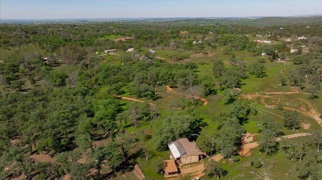 5680 Ashwood Ln, Marysville, CA 95901