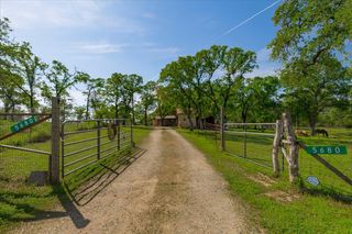 5680 Ashwood Ln, Marysville, CA 95901