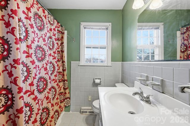 800 Old Little Rock Road, Charlotte, NC 28214