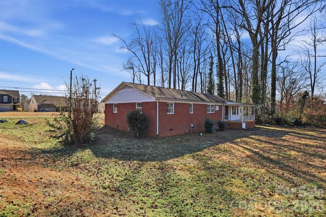 800 Old Little Rock Road, Charlotte, NC 28214