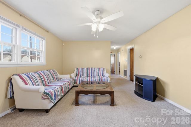 800 Old Little Rock Road, Charlotte, NC 28214