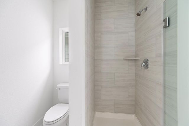 835 Paul Quinn Street B, Houston, TX 77091