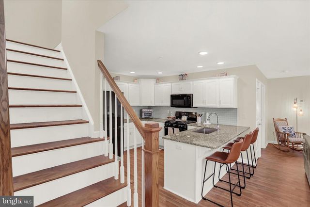 6307 FORGE LN, Harrisburg, PA 17111