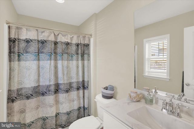 6307 FORGE LN, Harrisburg, PA 17111