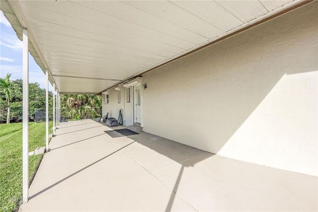 2199 Santiago AVE, Fort Myers, FL 33905