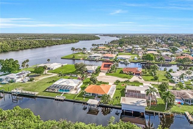 2199 Santiago AVE, Fort Myers, FL 33905