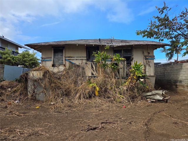 54-016 Pipilani Place, Hauula, HI 96717