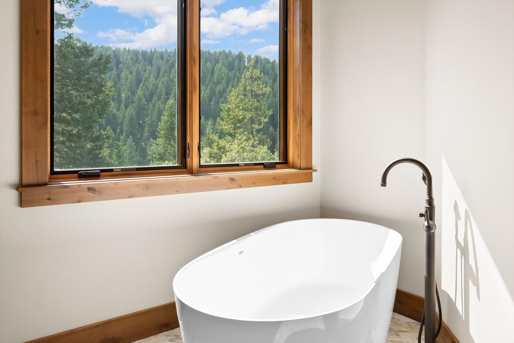 290 Good Medicine Drive, Whitefish, MT 59937 photo 27