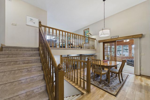 3025 Thunder Bay Road, Little Canada, MN 55117