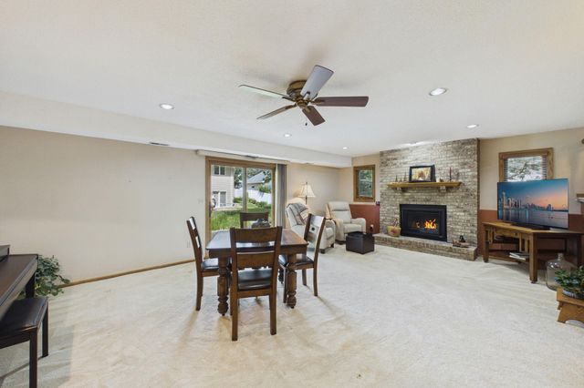 3025 Thunder Bay Road, Little Canada, MN 55117