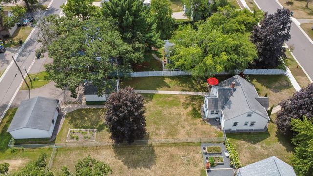 2226 Branch Avenue, Anoka, MN 55303