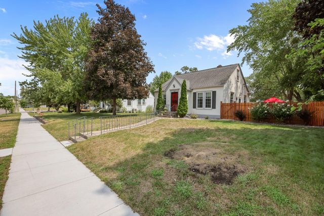 2226 Branch Avenue, Anoka, MN 55303