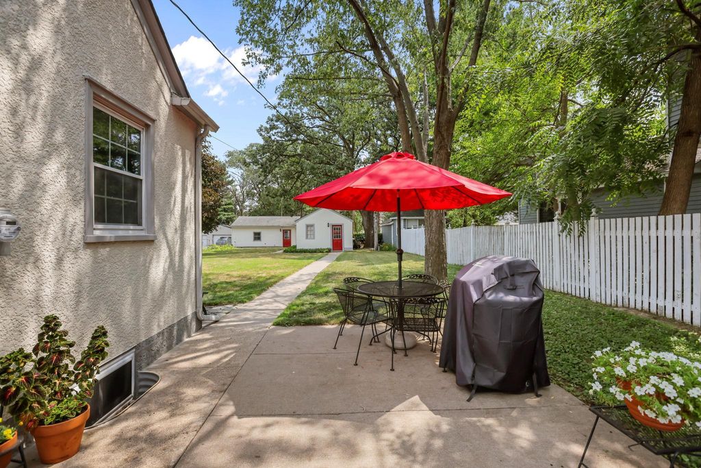 2226 Branch Avenue, Anoka, MN 55303 — photo 2