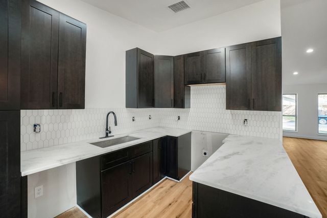 4016 Bristlecone Lane, Fort Worth, TX 76137