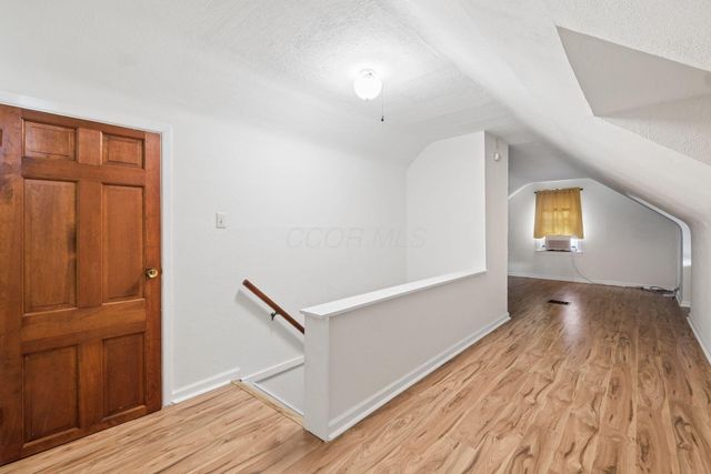 1072 Carlisle Avenue, Columbus, OH 43224