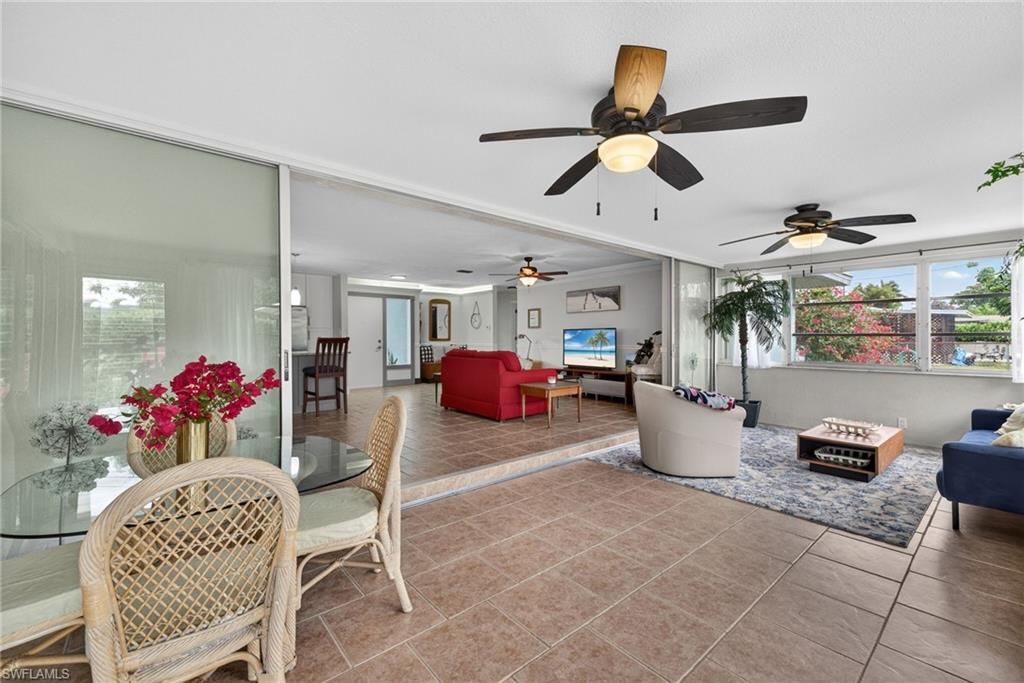 Image 12 of property listing at 708 El Dorado PKWY E, Cape Coral, FL 33904