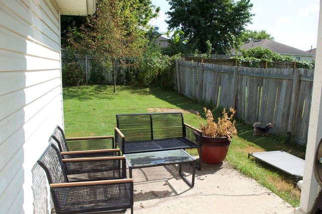 2503 SW 10th Street, Bentonville, AR 72712