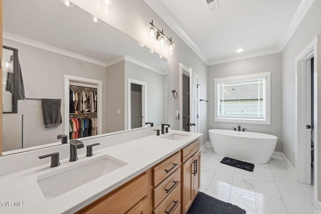 321 Azure Landing, Jonesborough, TN 37659