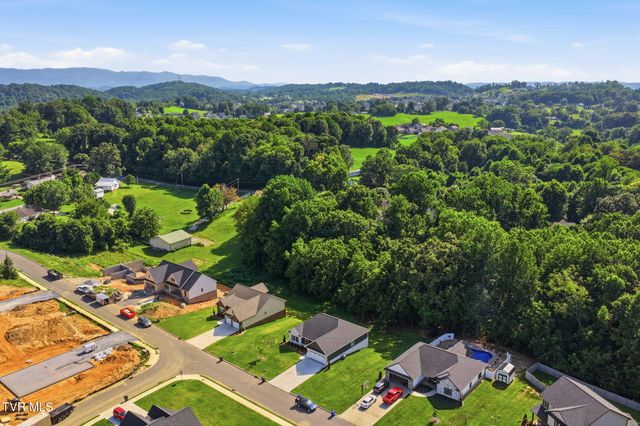 321 Azure Landing, Jonesborough, TN 37659