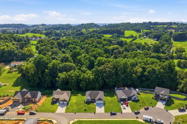 321 Azure Landing, Jonesborough, TN 37659