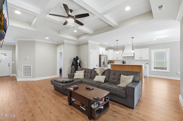 321 Azure Landing, Jonesborough, TN 37659