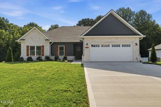 321 Azure Landing, Jonesborough, TN 37659