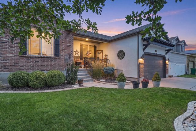 4097 S 3375 W, West Haven, UT 84401