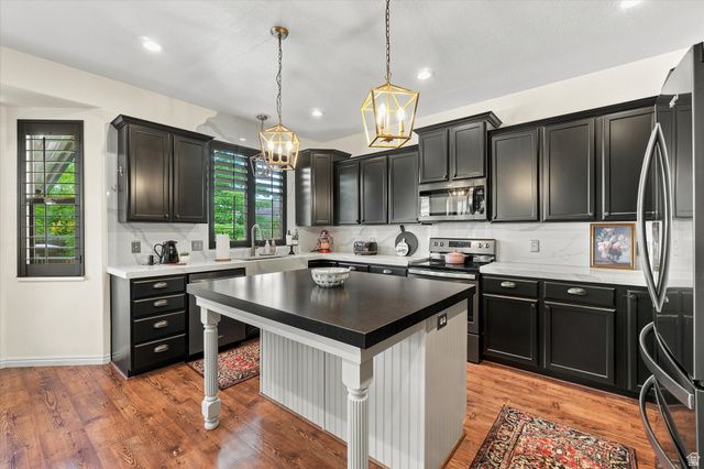 4097 S 3375 W, West Haven, UT 84401