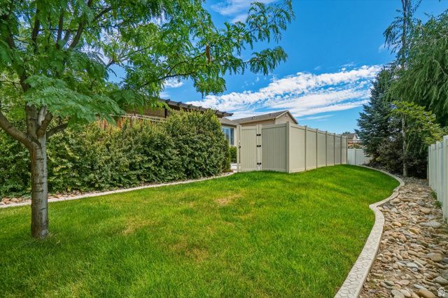 4097 S 3375 W, West Haven, UT 84401