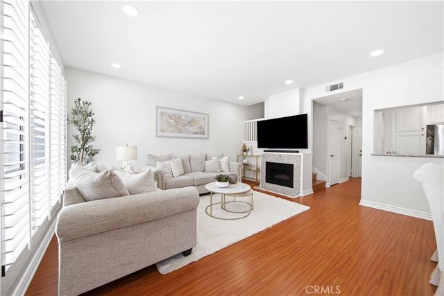 25 Windgate, Aliso Viejo, CA 92656