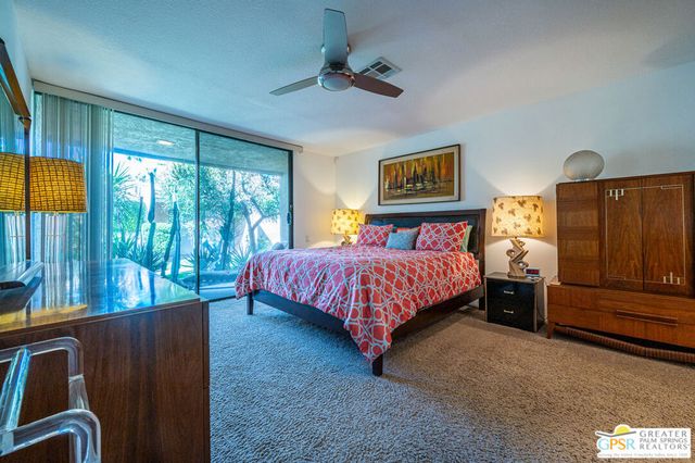 2563 N Whitewater Club Drive A, Palm Springs, CA 92262