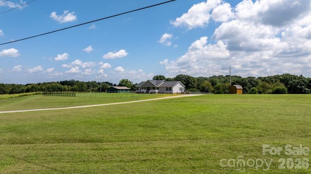 2915 TEXS FISH CAMP Road, Connelly Springs, NC 28612