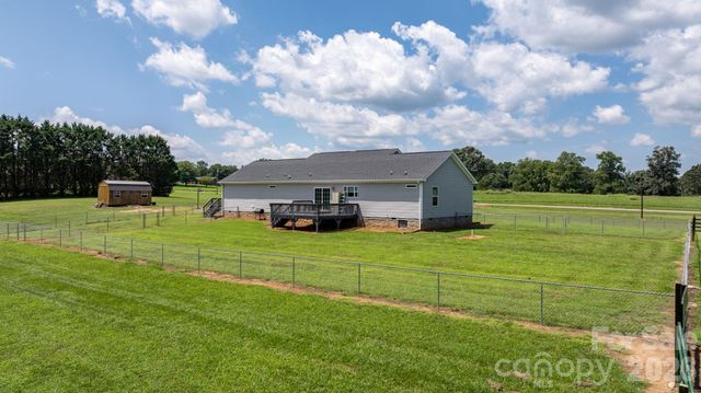 2915 TEXS FISH CAMP Road, Connelly Springs, NC 28612