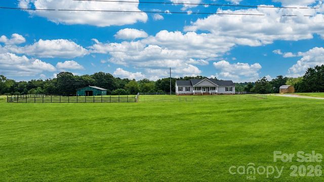 2915 TEXS FISH CAMP Road, Connelly Springs, NC 28612