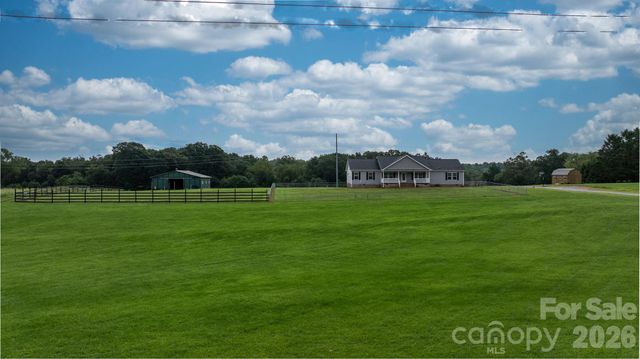 2915 TEXS FISH CAMP Road, Connelly Springs, NC 28612
