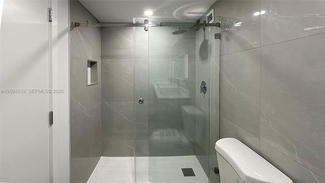 2780 NE 183rd St 701, Aventura, FL 33160