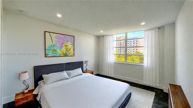 2780 NE 183rd St 701, Aventura, FL 33160