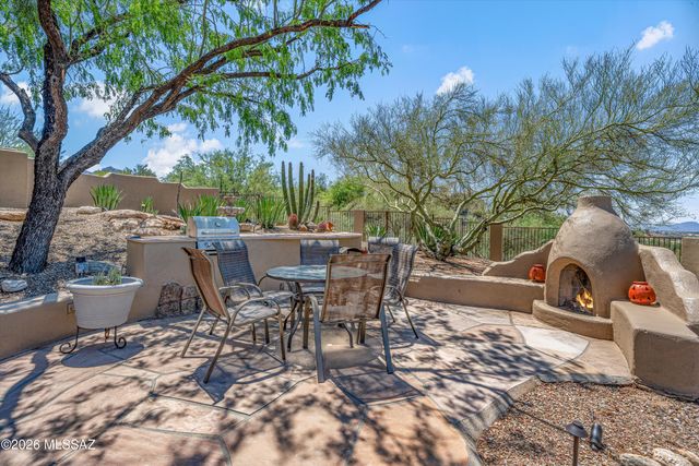 10785 N Rocky Slope Place N, Tucson, AZ 85737