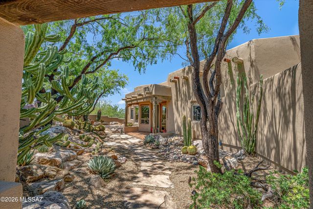 10785 N Rocky Slope Place N, Tucson, AZ 85737