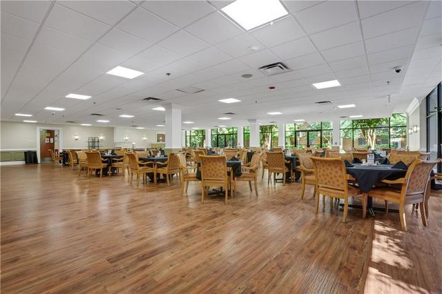 300 Johnson Ferry NE Road B902, Atlanta, GA 30328