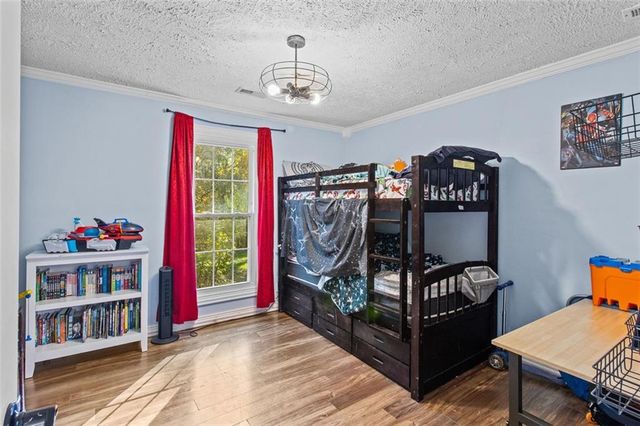 500 MOTLEY Drive, La Fayette, GA 30728