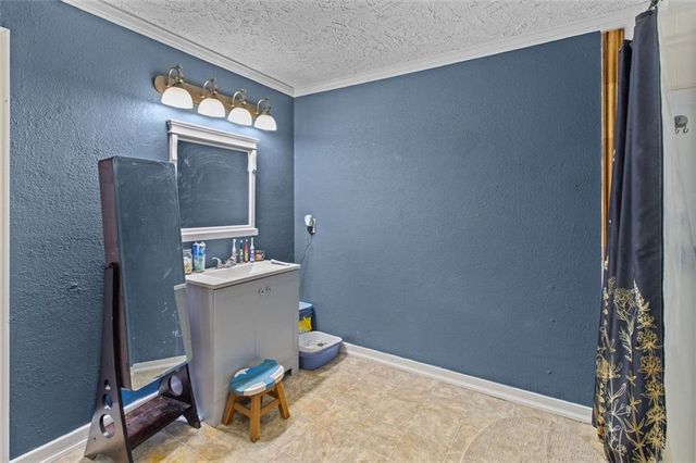 500 MOTLEY Drive, La Fayette, GA 30728