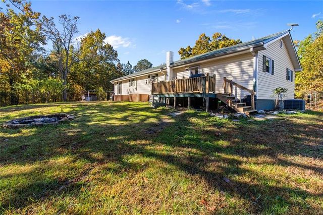 500 MOTLEY Drive, La Fayette, GA 30728