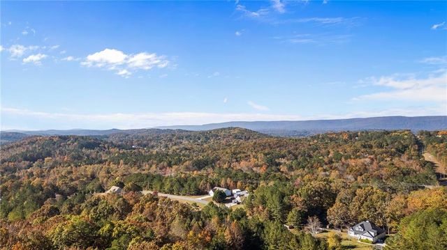 500 MOTLEY Drive, La Fayette, GA 30728