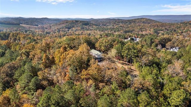 500 MOTLEY Drive, La Fayette, GA 30728