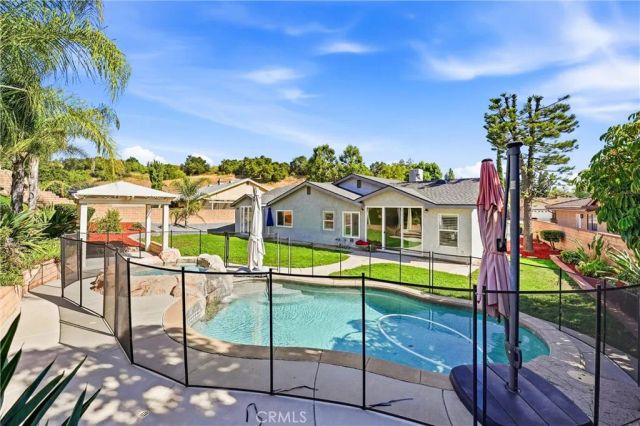 23671 Meandering Creek, Diamond Bar, CA 91765
