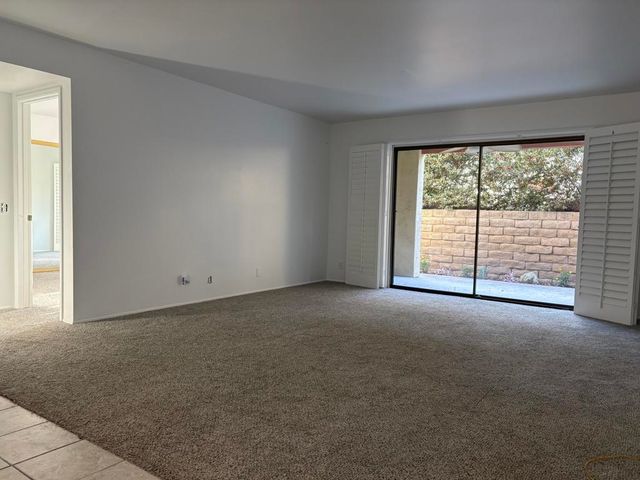 1411 N Sunrise Way 7, Palm Springs, CA 92262