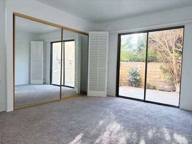 1411 N Sunrise Way 7, Palm Springs, CA 92262